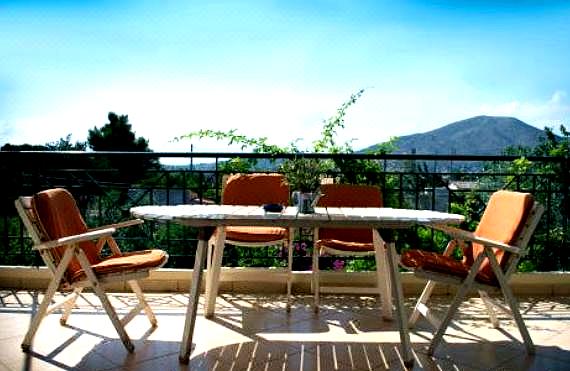 Anavyssos Cottage